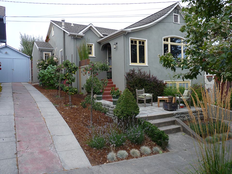 Street View - North side