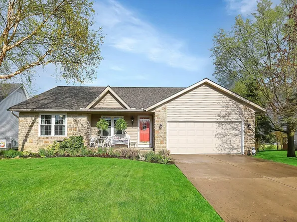 1027 Willow Creek Dr, Plain City, OH 43064
