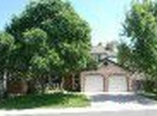 7296 Eagles Nest Cir, Littleton, CO 80127
