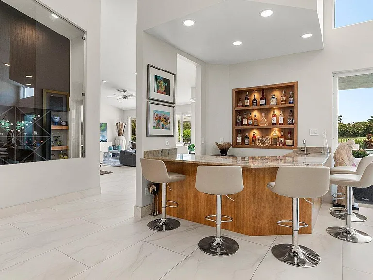 11164 Boca Woods Ln — Photo 8