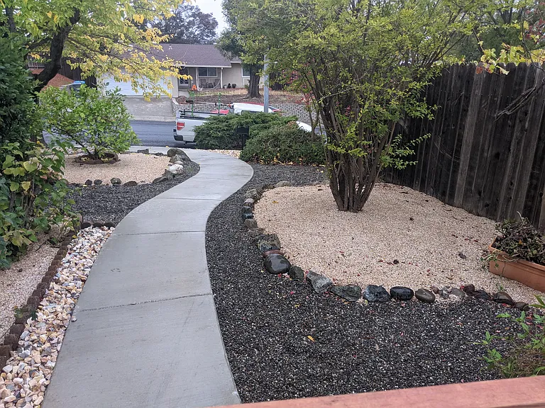 408 Springvalley Dr — Photo 21