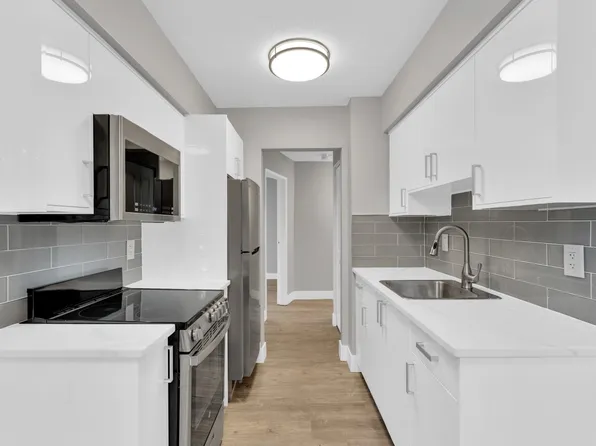 1655 Haro Luxury Renovated 1 Bedroom in Vancouver's West End | Up to 3 Months Free | Gym | Yoga S...