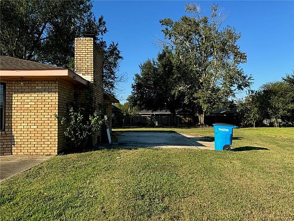4th image of 125 Dixie Dr
