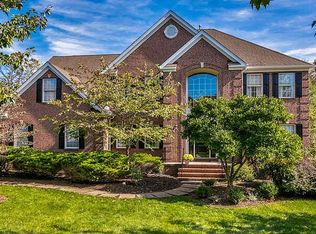 46 Governor Dr, Basking Ridge, NJ 07920