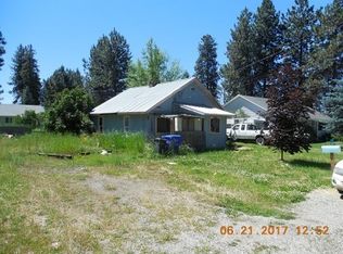 422 E 6th St, Deer Park, WA 99006