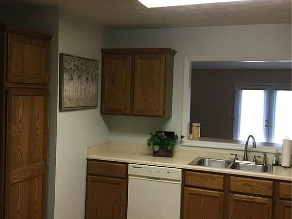 3rd image of 8838 Trowbridge Way