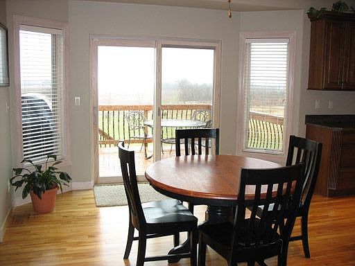 Eat-in Area