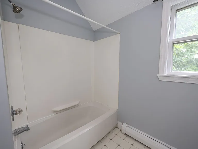 736 Maple St #2 — Photo 14