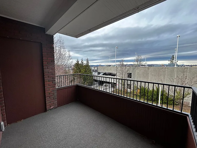 Cambridge Court Apartments — Photo 44