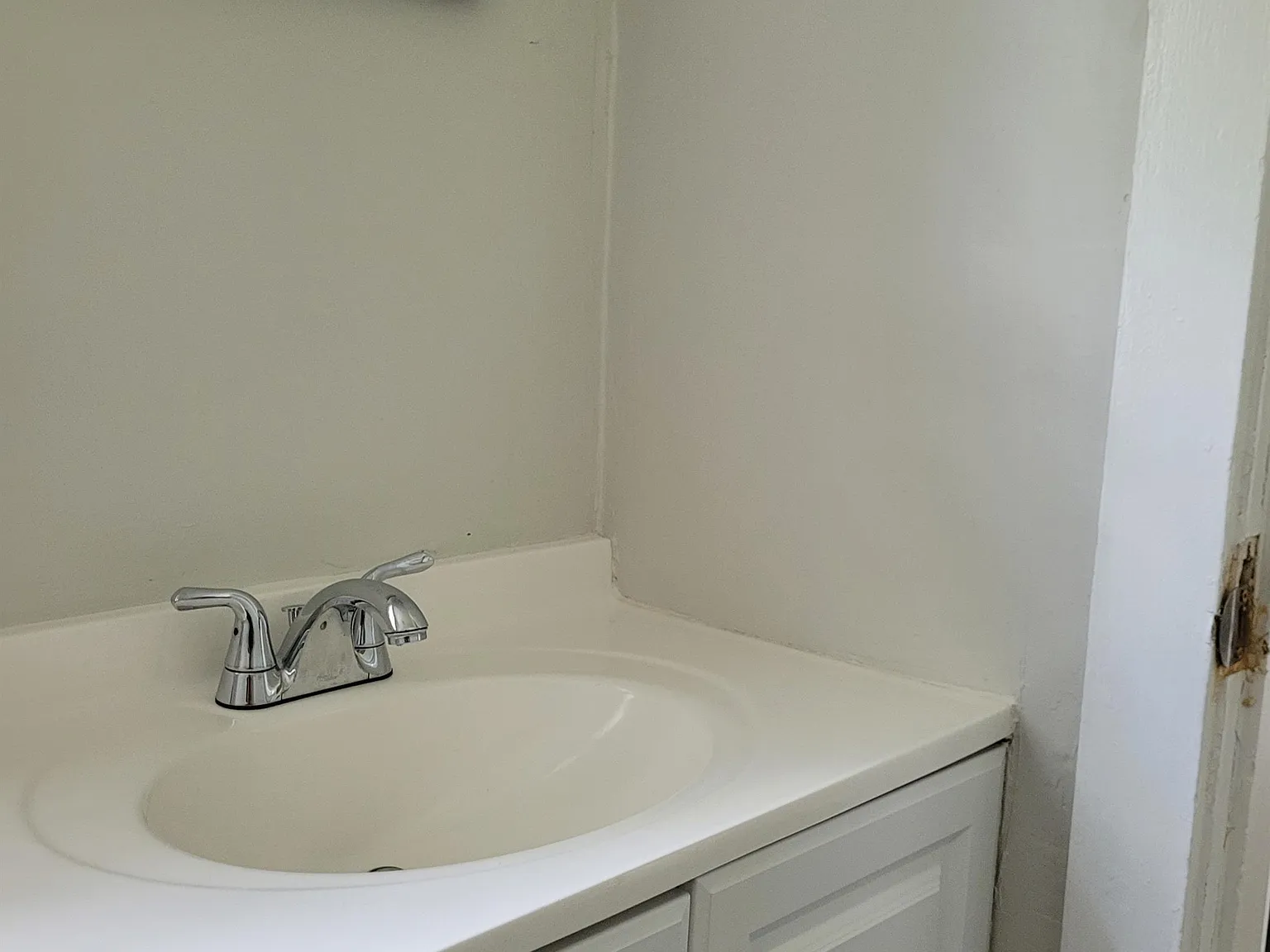 512 Iowa Avenue - 1 — Photo 2