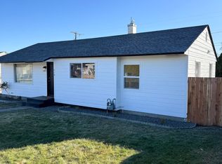 129 W Madison Ave, Sunnyside, WA