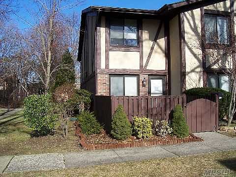 2nd image of 157 Cambridge Dr
