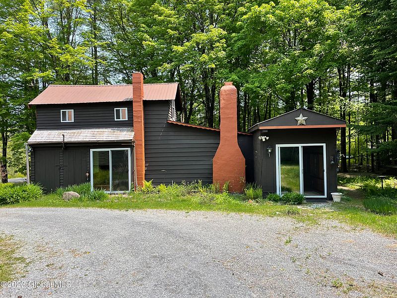 3rd image of 168 Finkle Rd