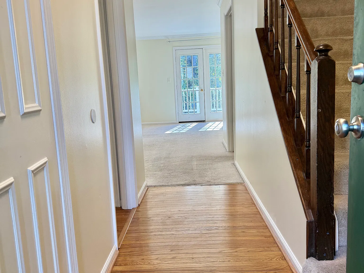4 bed, 3.5 bath, 1408 sqft, $2,975 — Photo 2