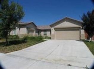 5900 Redhaven St, Corona, CA 92880