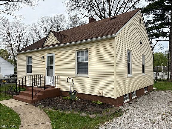 4th image of 1216 Hardesty Blvd