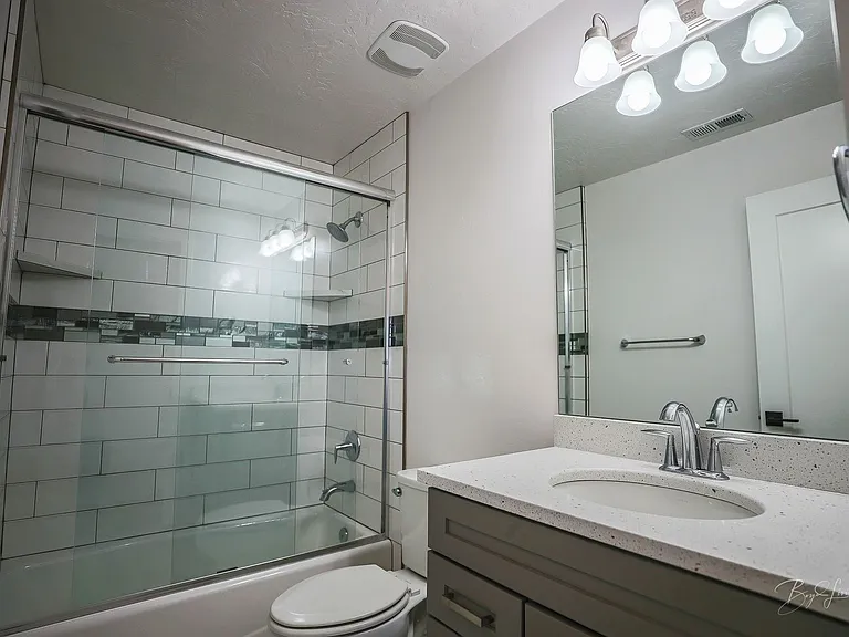 5528 S Ochre Ln — Photo 19