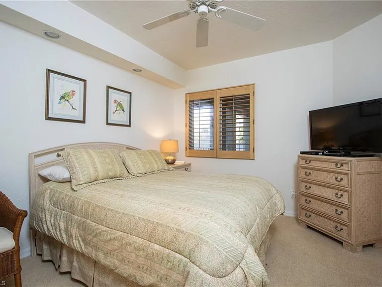 7655 Pebble Creek Cir #201 — Photo 8