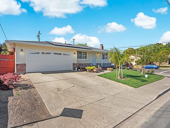2nd image of 466 Santa Barbara Drive