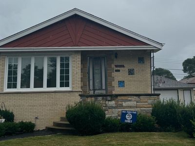 (Undisclosed Address), Oak Lawn, IL, 60453