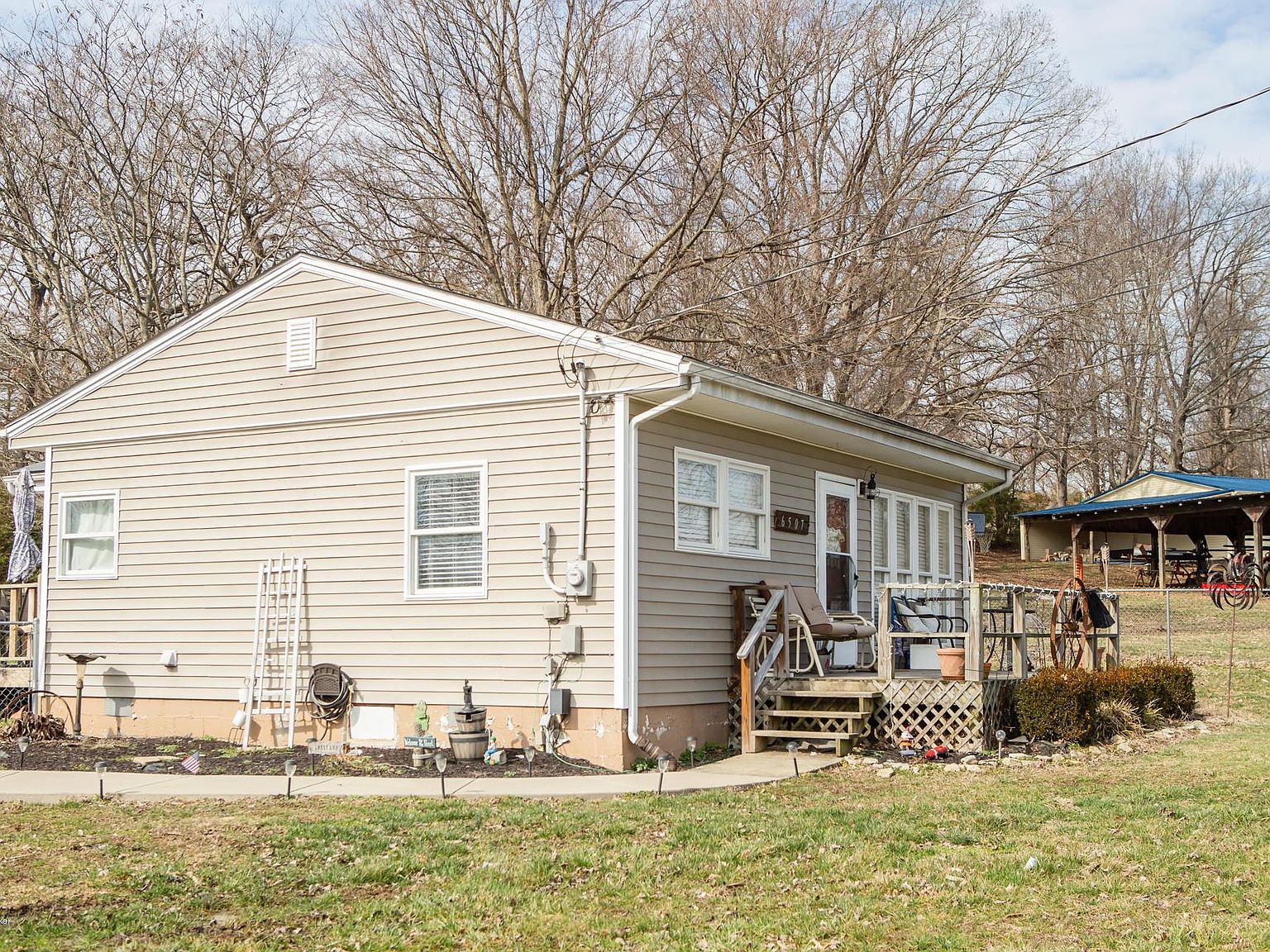 6507 S Preston Hwy, Lebanon Junction, KY 40150 Zillow