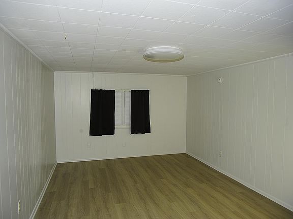 Unit Photo