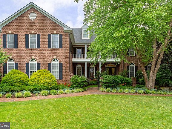 2nd image of 3701 Fairways Ct #47