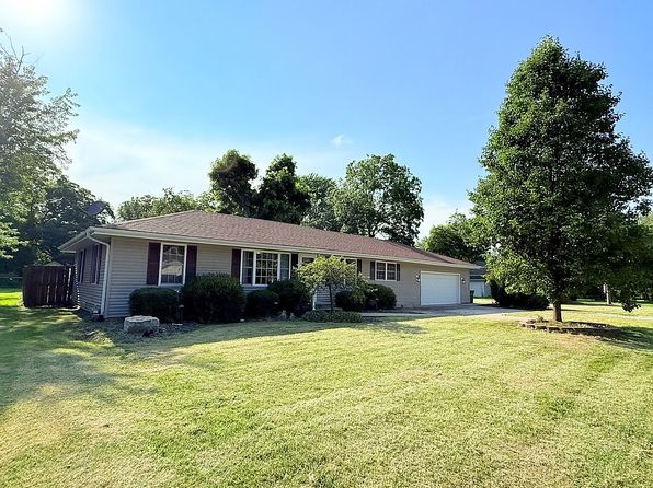 104 Rice St