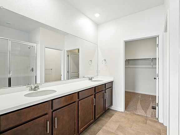 5th image of 3411 N Denali St