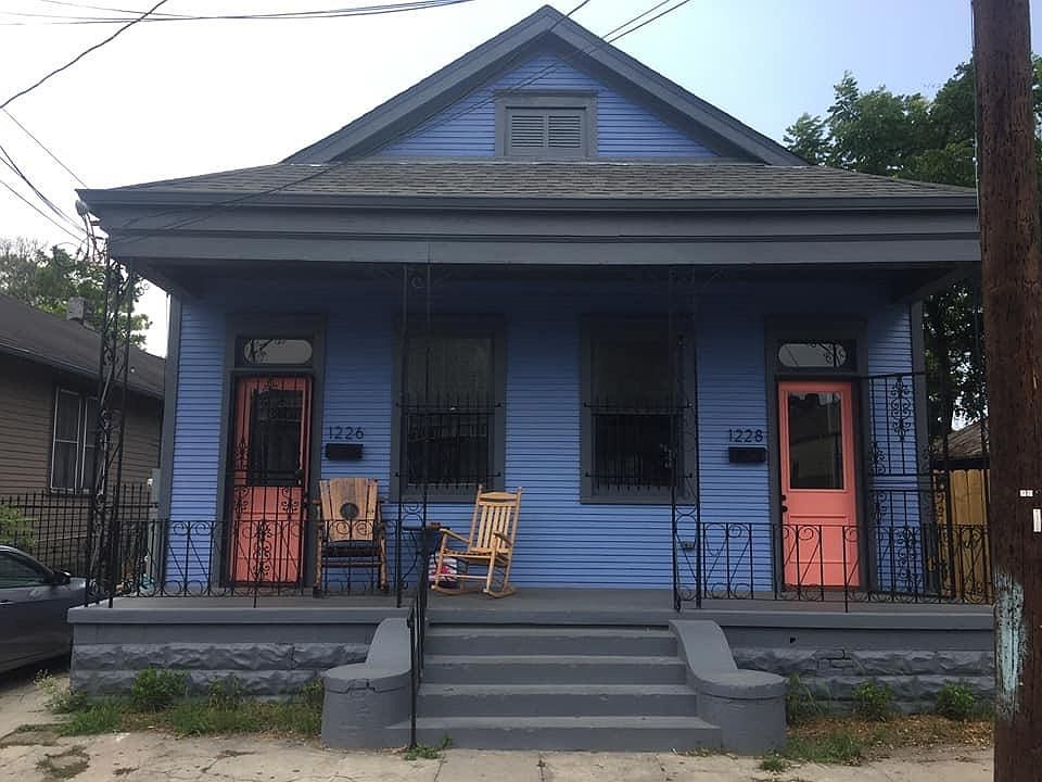1st image of 1228 Independence St