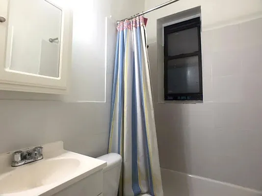 Rented by Bohemia Realty Group | media 21