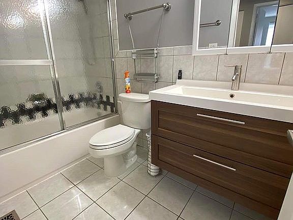 5th image of 1939 Hancock Dr Unit 5491