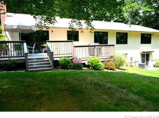 62 Deer Hill Rd, Hamden, CT 06518