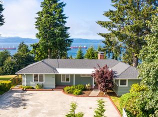 408 40th St, Astoria, OR 97103