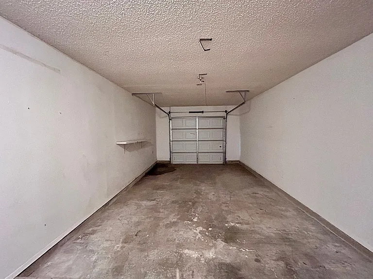 2103 Courtney St — Photo 19