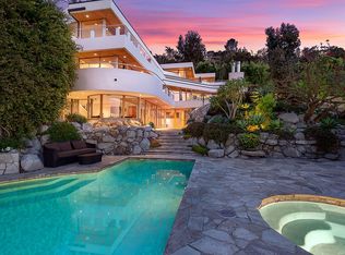 7510 Hillside Dr, La Jolla, CA 92037