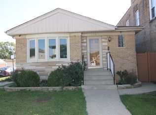 3759 N Pioneer Ave, Chicago, IL