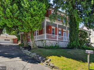 138 E New St, Mountville, PA 17554