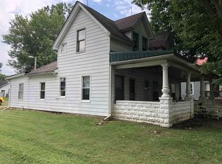 273 S 1st St, Pekin, IN 47165