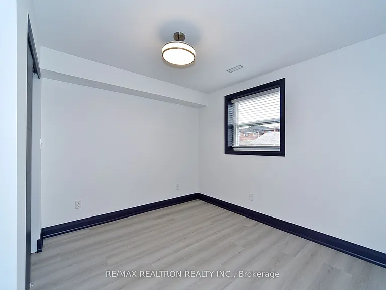 230 Boon Ave #4 — Photo 12