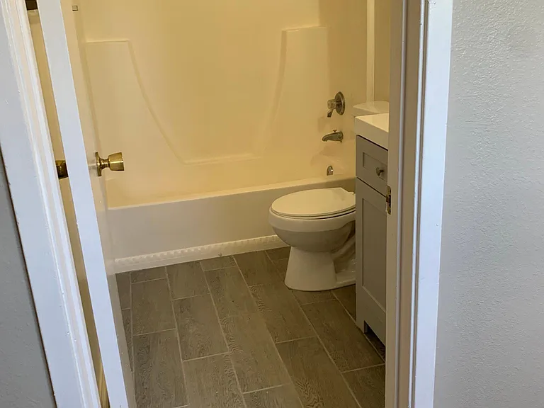 7804 Camino Tranquilo — Photo 11