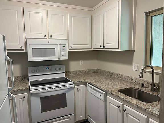 5th image of 1241 Montego APT 22