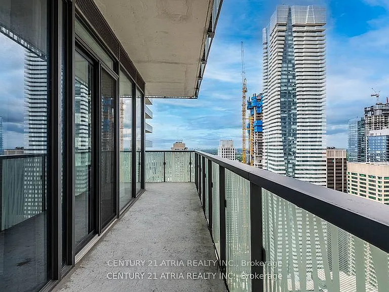 50 Charles St E #4906 — Photo 30