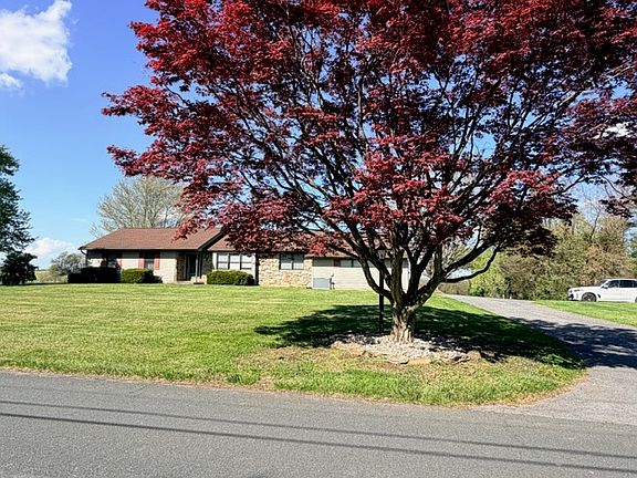 3rd image of 5306 Trenton Mill Rd