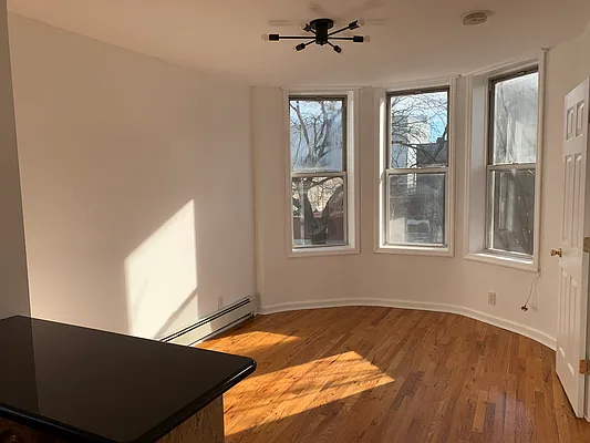 Rented by Corcoran | media 2