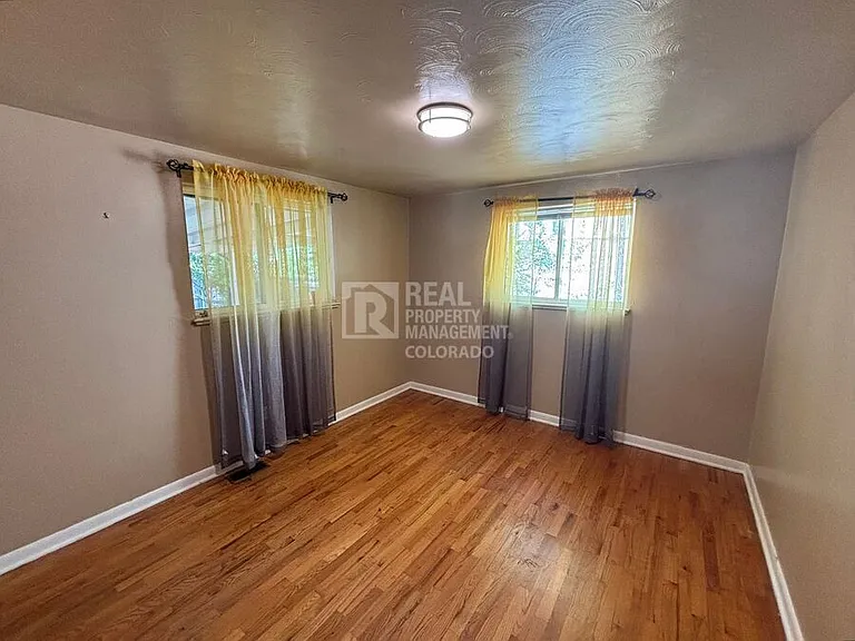 1711 Uinta St — Photo 4