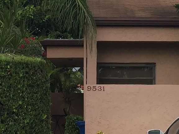 2nd image of 9531 NW 38th Pl