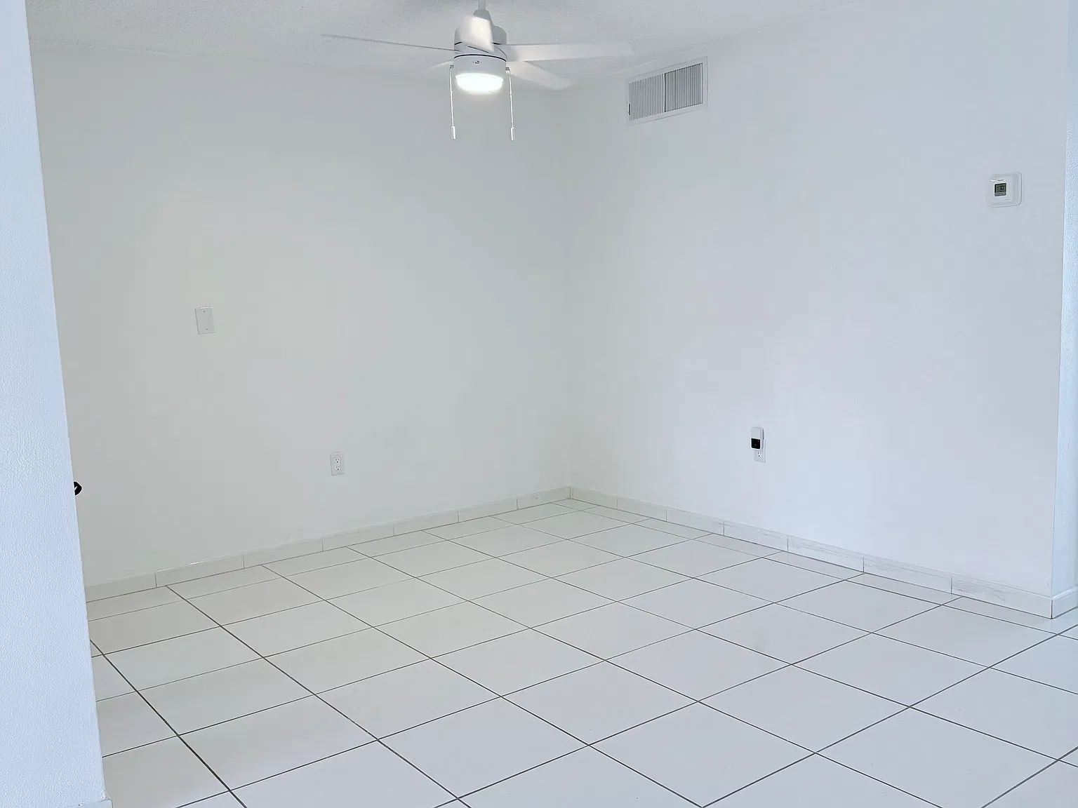1 bed, 692 sqft, $1,500 — Photo 4