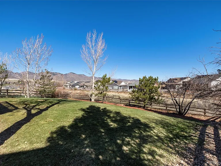 9865 Falcon Ln — Photo 33