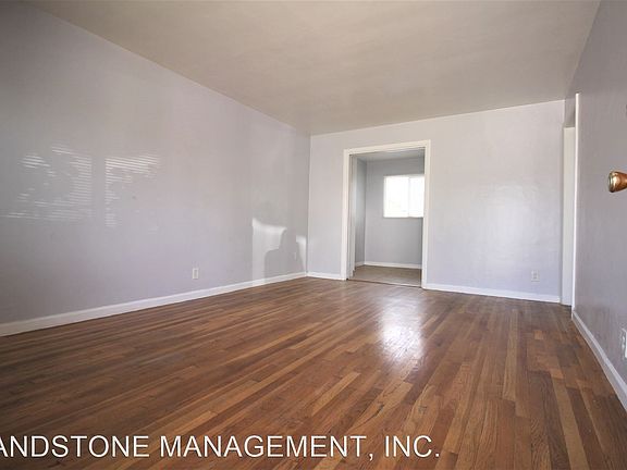 3rd image of 4424 1/4 Lincoln Ave #11435813